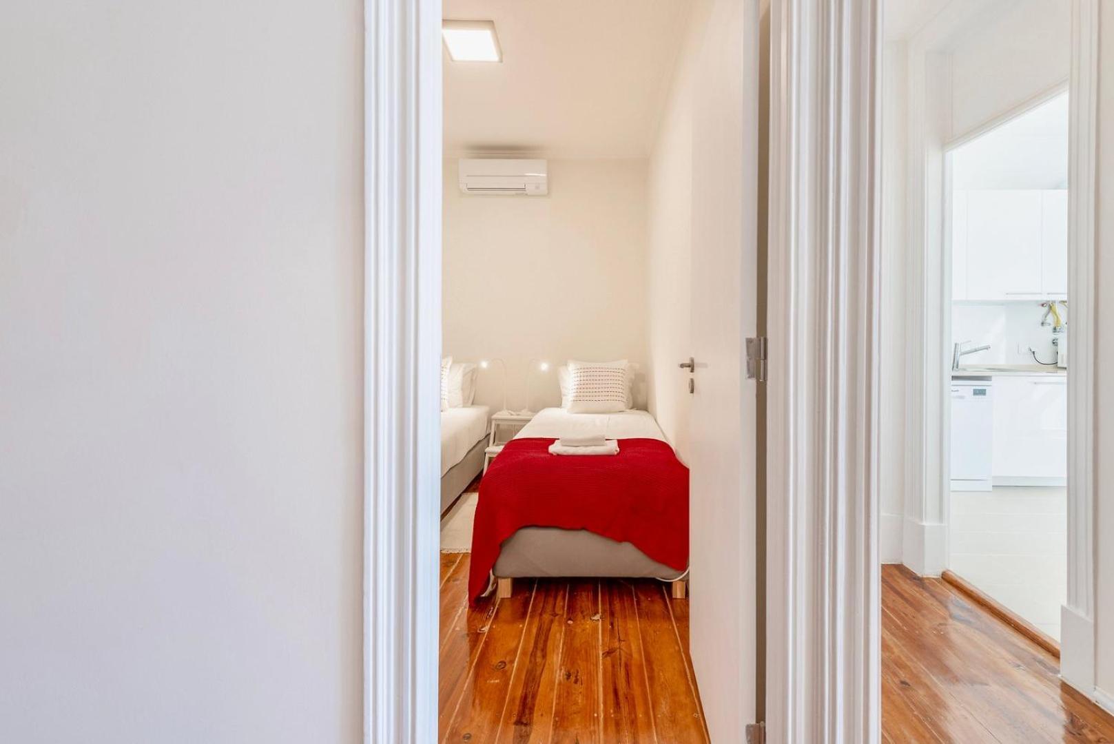 Appartamento Guestready - Saldanha Building Tower Lisbona Esterno foto