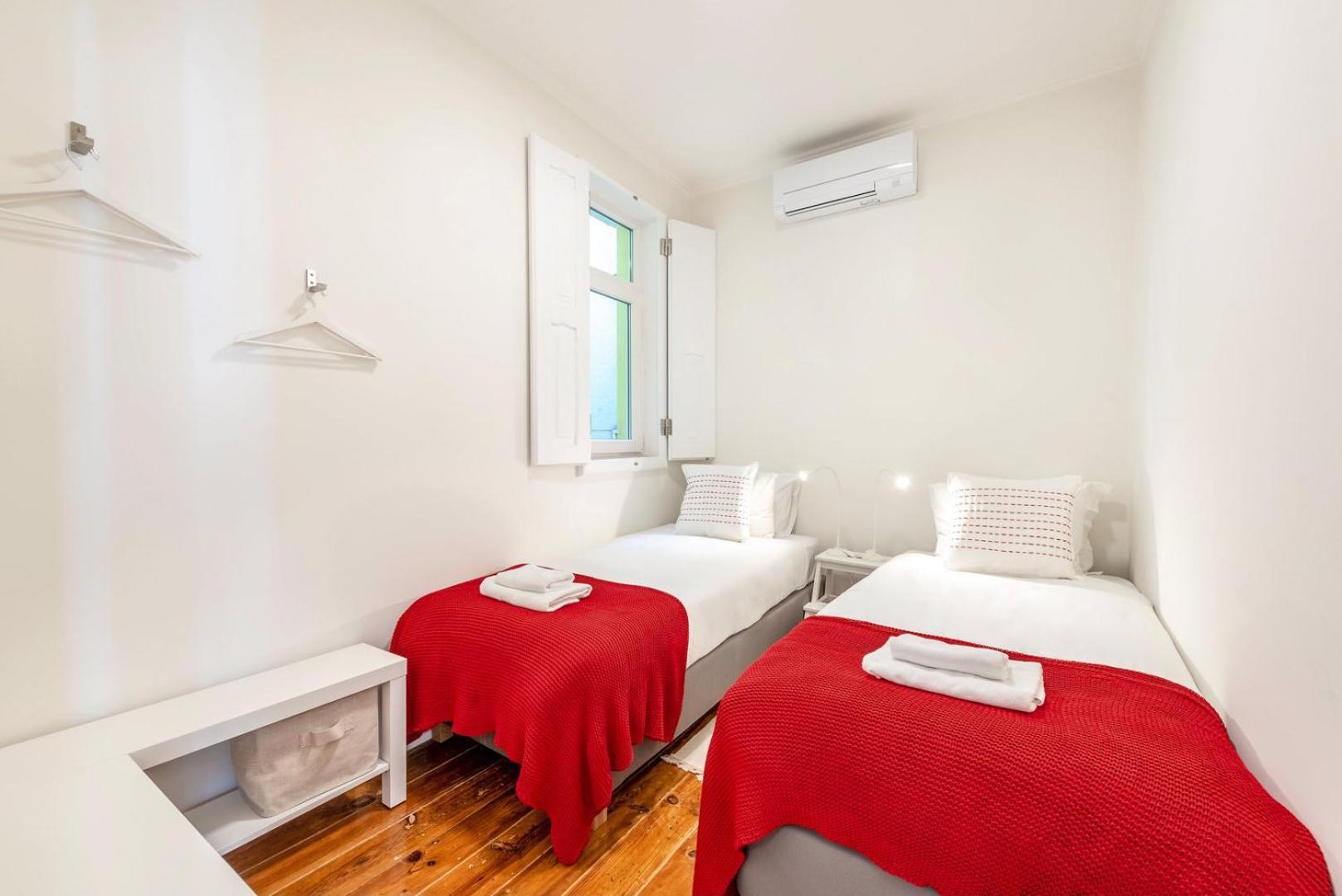 Appartamento Guestready - Saldanha Building Tower Lisbona Esterno foto