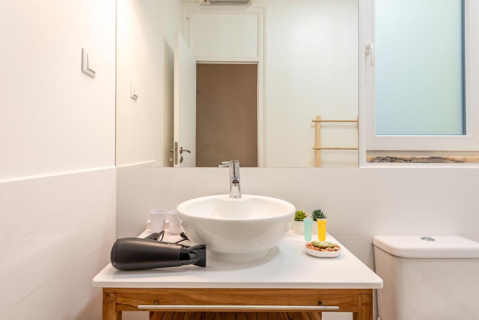 Appartamento Guestready - Saldanha Building Tower Lisbona Esterno foto