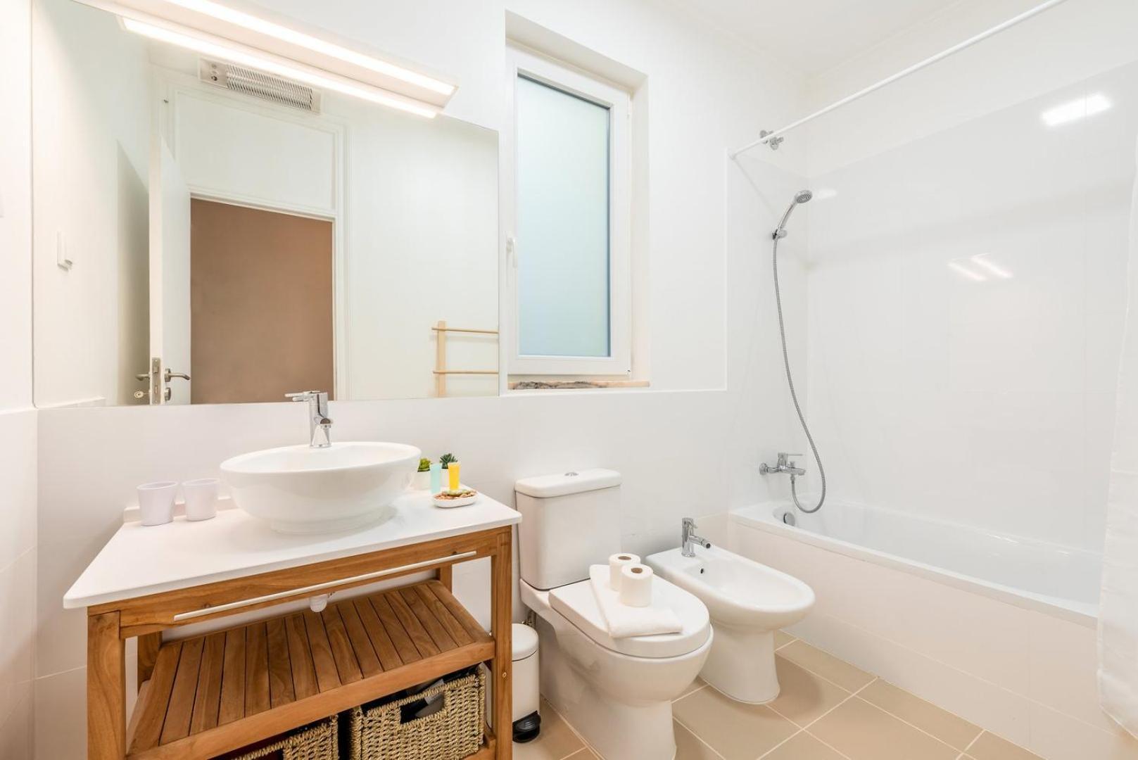 Appartamento Guestready - Saldanha Building Tower Lisbona Esterno foto