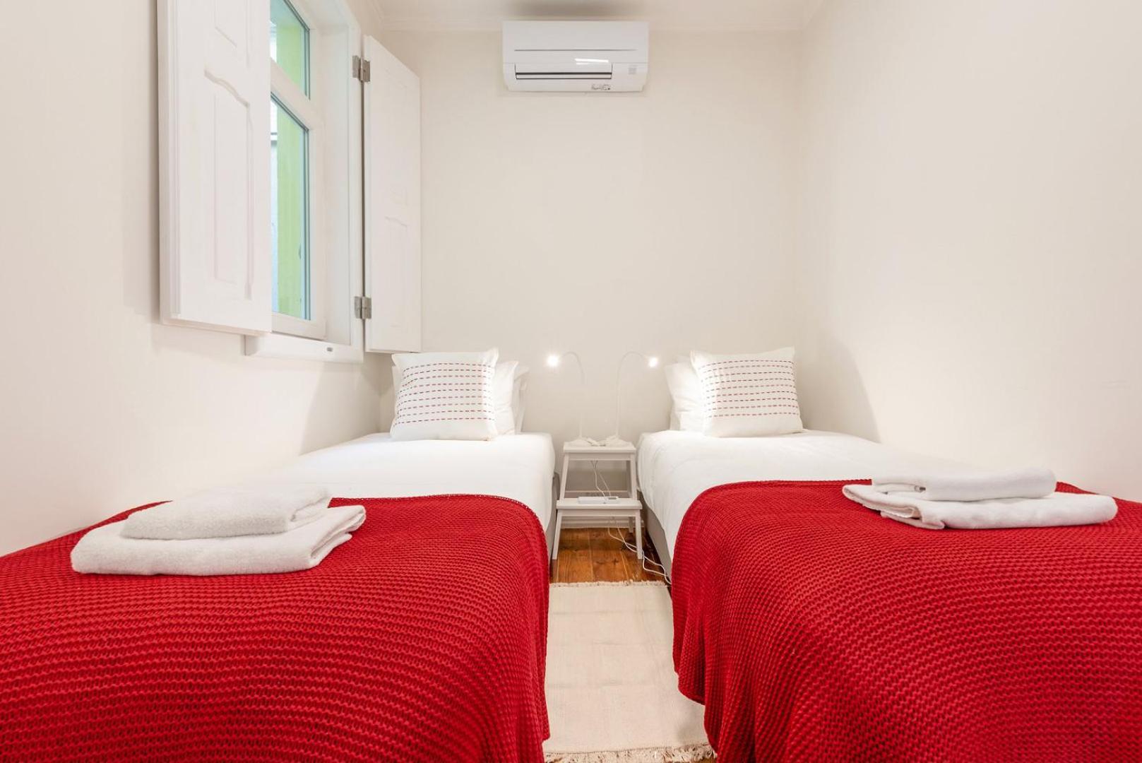 Appartamento Guestready - Saldanha Building Tower Lisbona Esterno foto